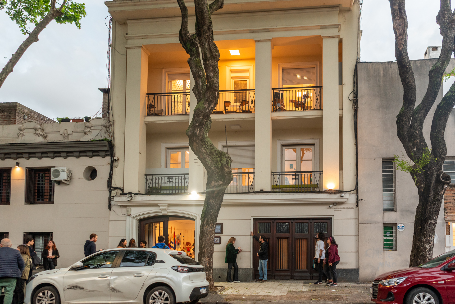 Estudiantes trabajando